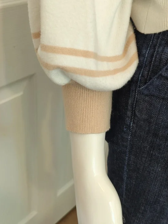 Cream & Tan Striped Crewneck Sweater Loose Relaxed Fit Small - Picture 10 of 13